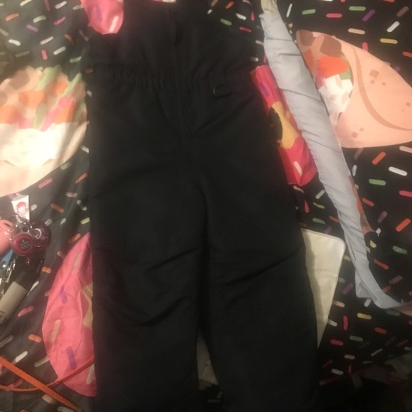 Wonder kids 4t snow bibs - Picture 2 of 3